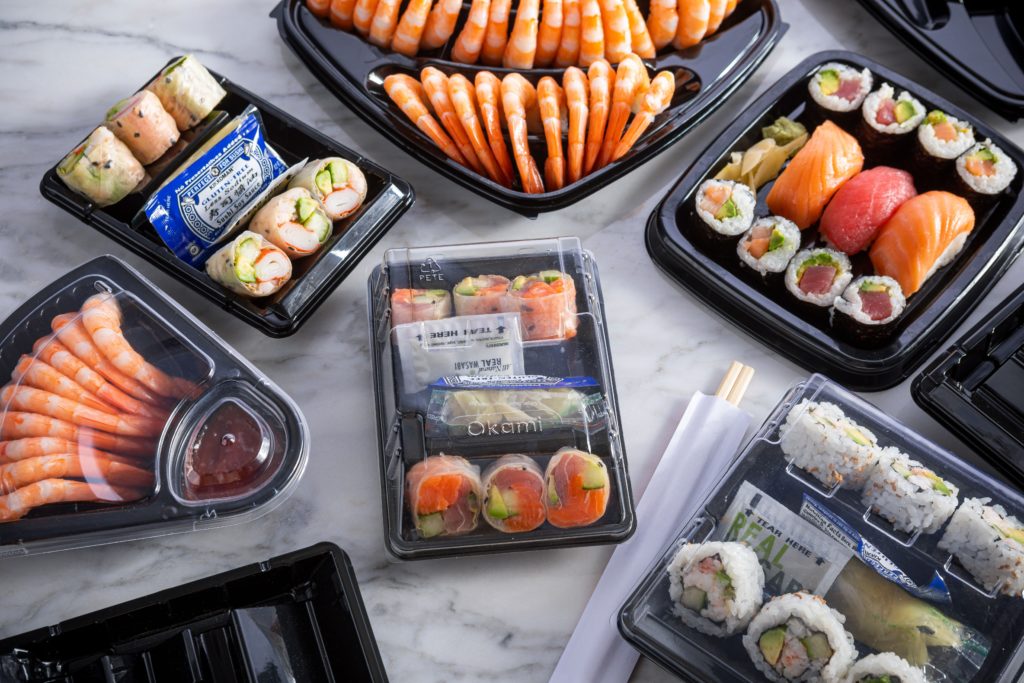 image of sushi and protein trays with overlay of how to choose the right packaging